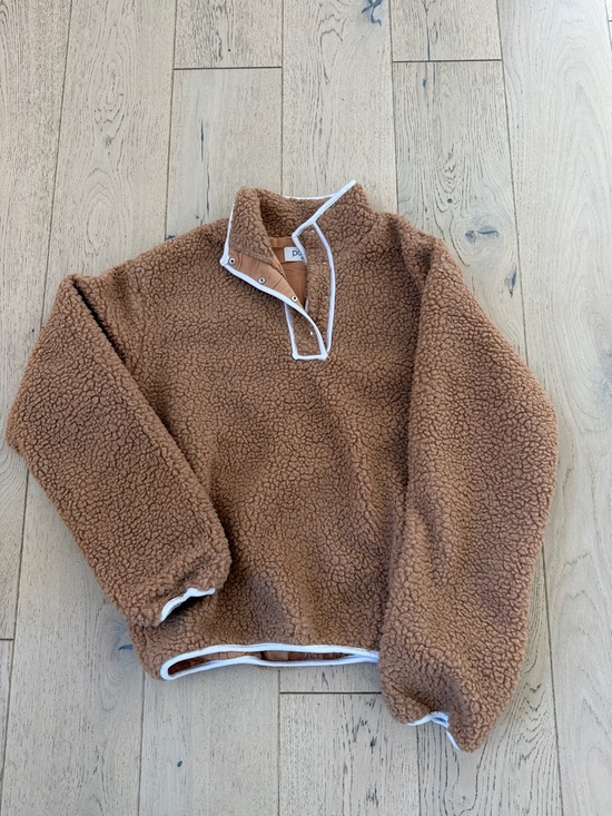 Parke Jackets & Blazers - Parke Sherpa pullover sz s/m